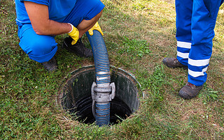 septic tank pumping